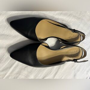 Naturalizer Black Slingback Heels Kitten Heel 9.5 Wide Width Chic